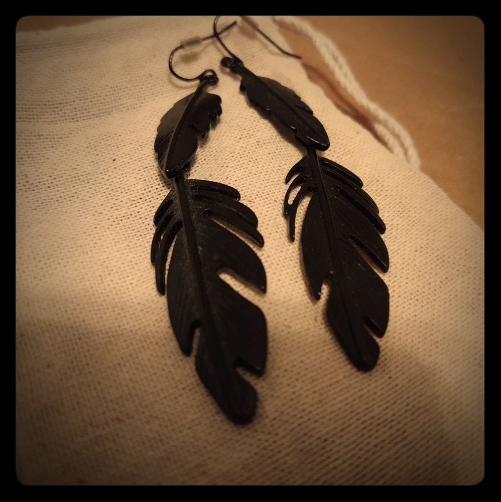 Black feather earrings